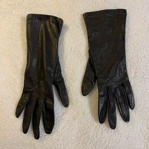 Nordstrom Ladies ~ Black Leather Gloves ~Size 7